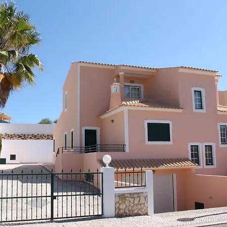 Villa Abf55v2 Moradia De Qualidade Com Ac E Piscina Albufeira